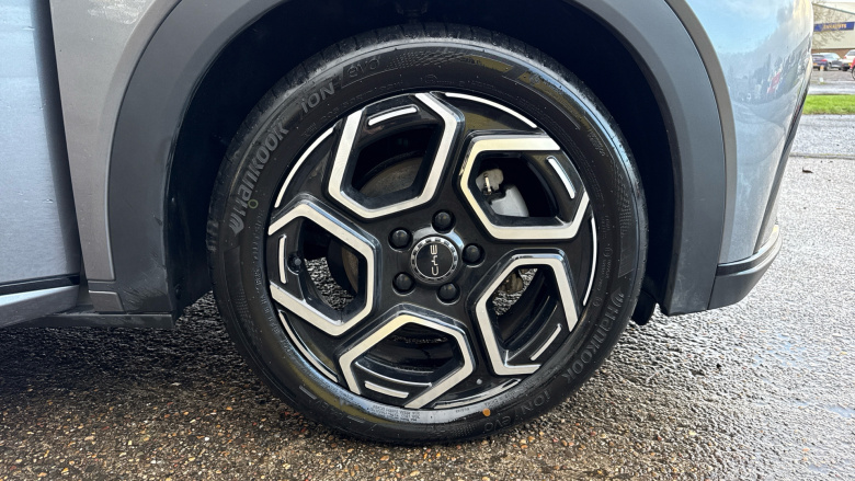 BYD Dolphin 150kW Comfort 60.4kWh Auto Electric Hatchback